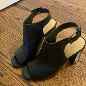 Leather wedge peep toe shoes